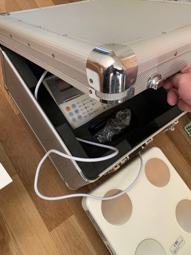 TANITA DC430-A 体組成計 本体・付属品・専用ケース付　半額以下❗️