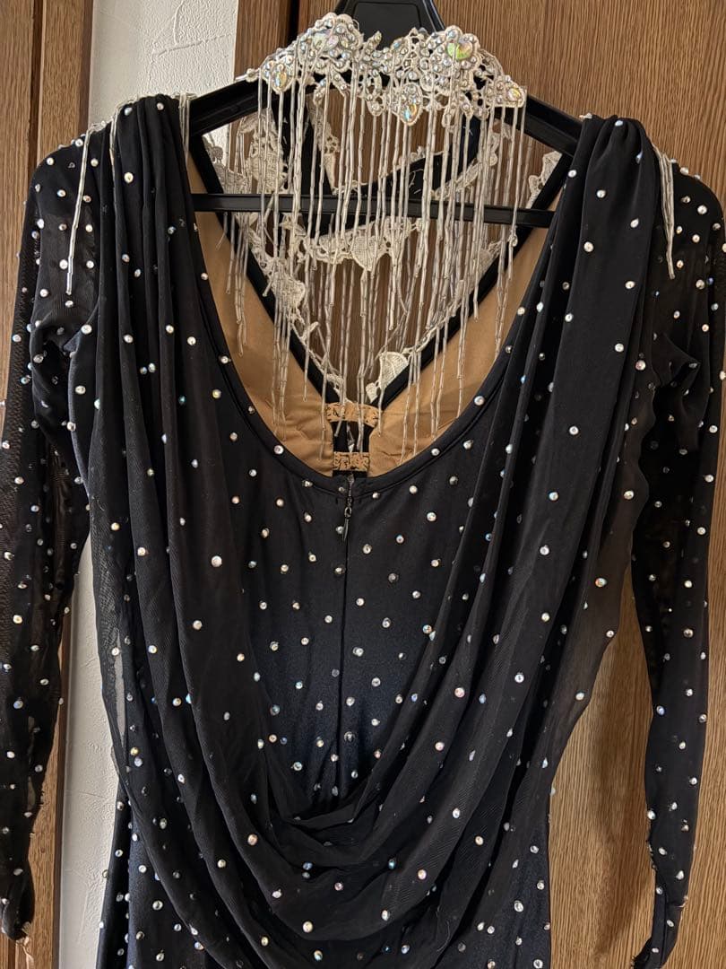 社交ダンス ラテンドレス