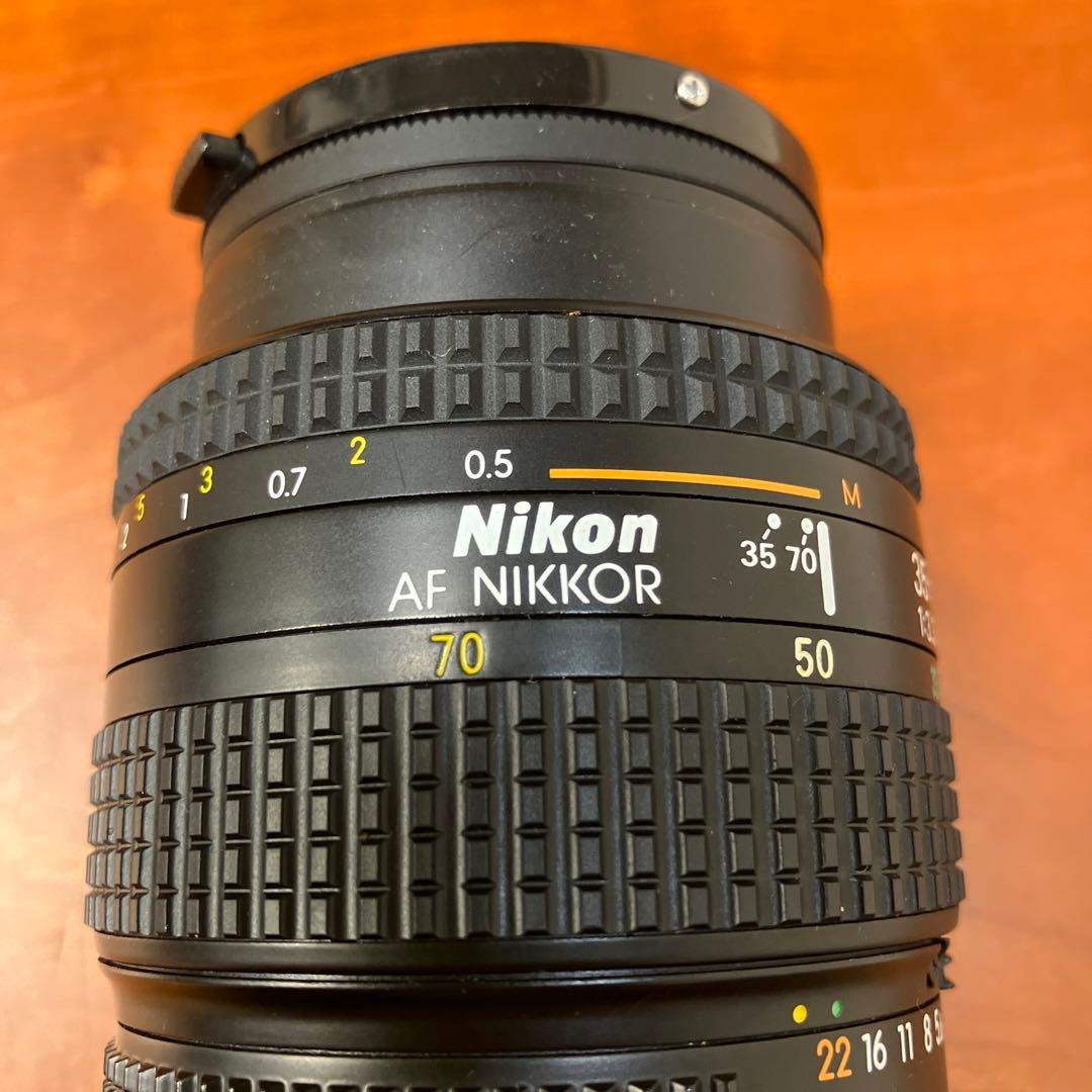 Nikon ニコン AF Nikkor 35-70mm 1:3.3-4.5