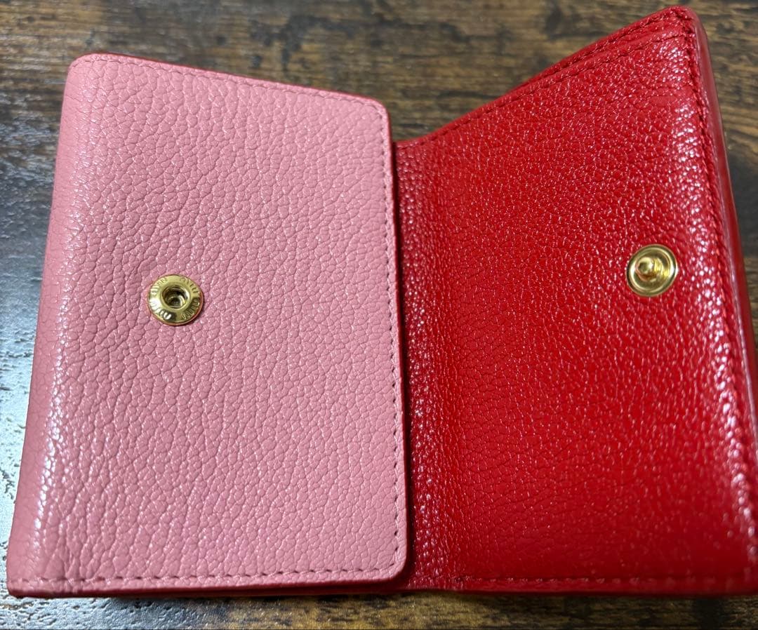 【美品】miu miu マドラス ラブレター ピンク 三つ折り財布 コンパクト