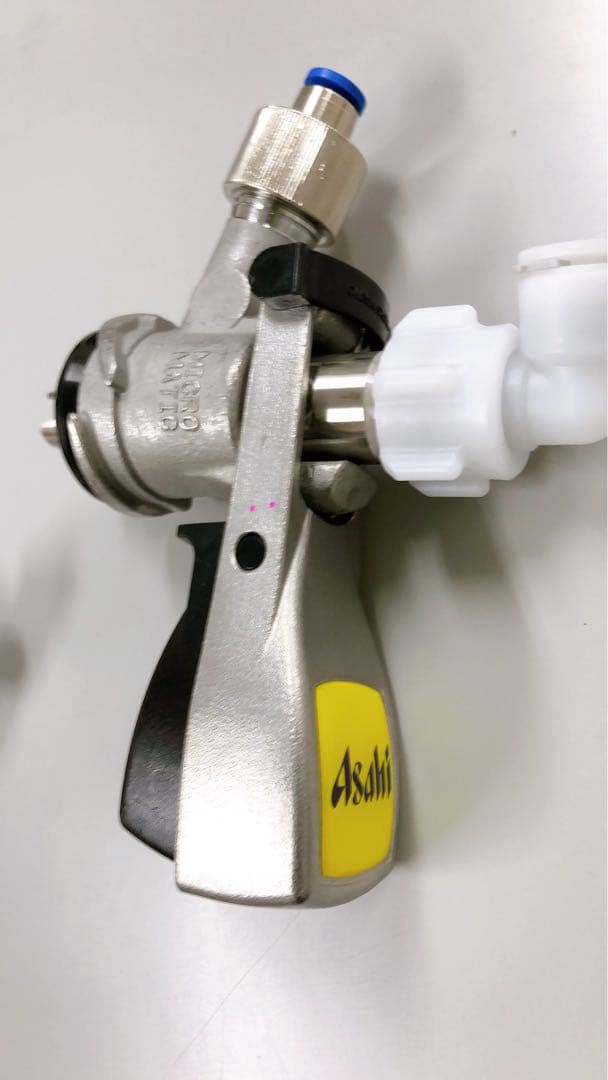 ビールサーバー　ディスペンスヘッド　4個