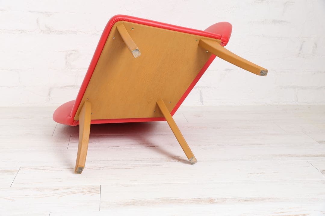 ハート型　赤い椅子　ハートチェア　キッズ・ペットにも　インテリアに