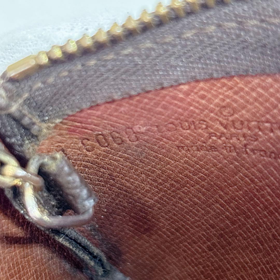 美品✨VUITTON ルイヴィトン モノグラム ポシェットクレ ケース