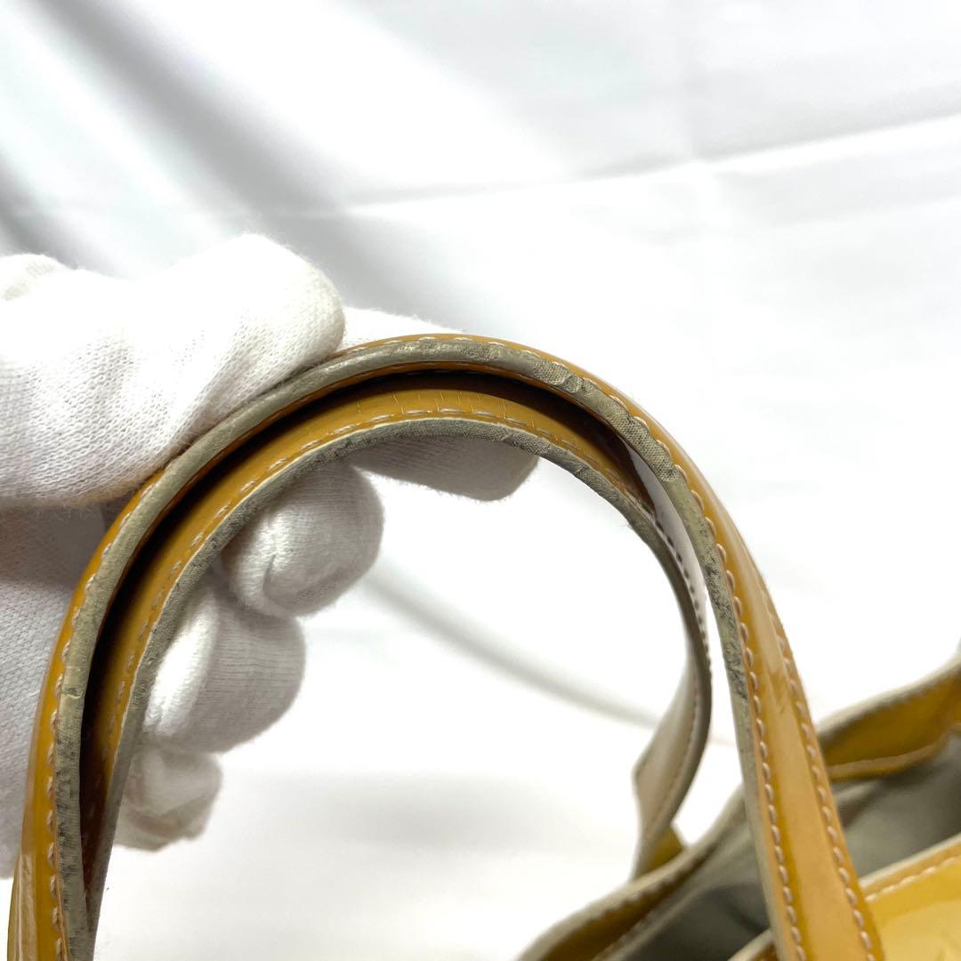 ルイヴィトン ハンドバッグ ヴェルニ ウィルシャー モノグラム イエロー