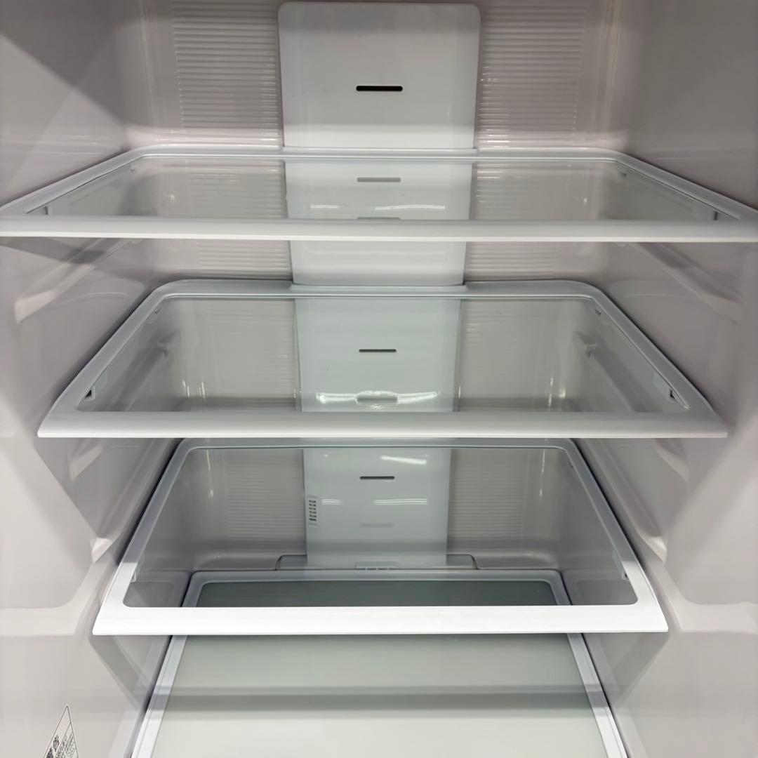 718 関東　保証　冷蔵庫　大型　右開き　300L強 自動製氷機　3ドア　極美品