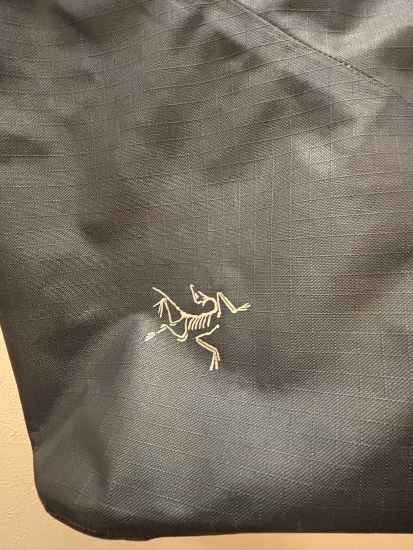 Arc'teryx トートバッグ
