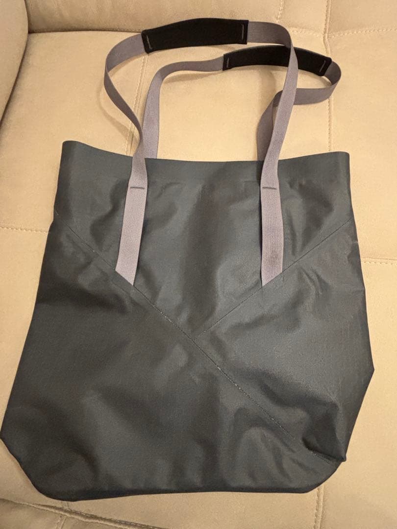 Arc'teryx トートバッグ