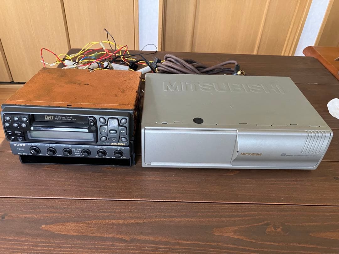 三菱 TZ-5000 DAT デッキ、オーディオコントローラー、CDチェンジャー