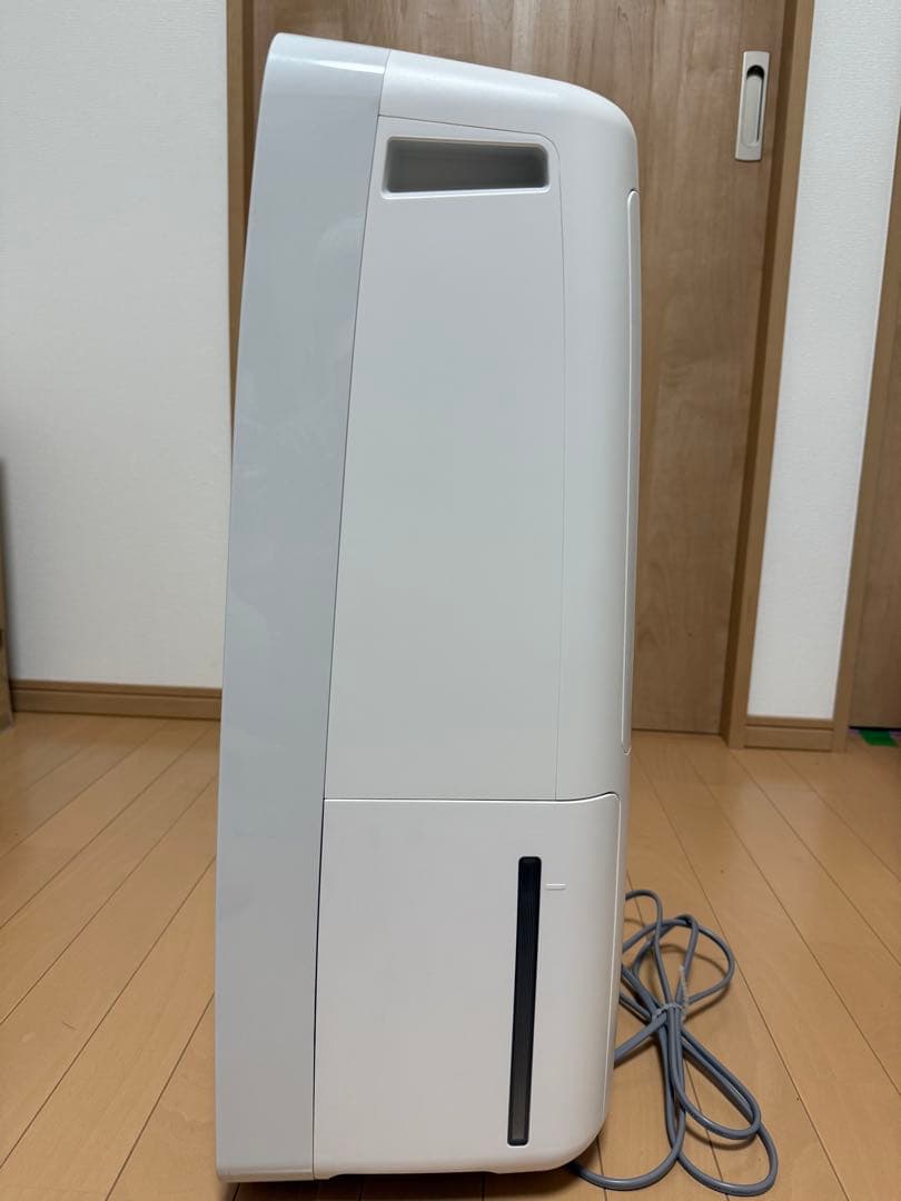 SHARP CV-R120-W プラズマクラスター除湿乾燥機2024年製