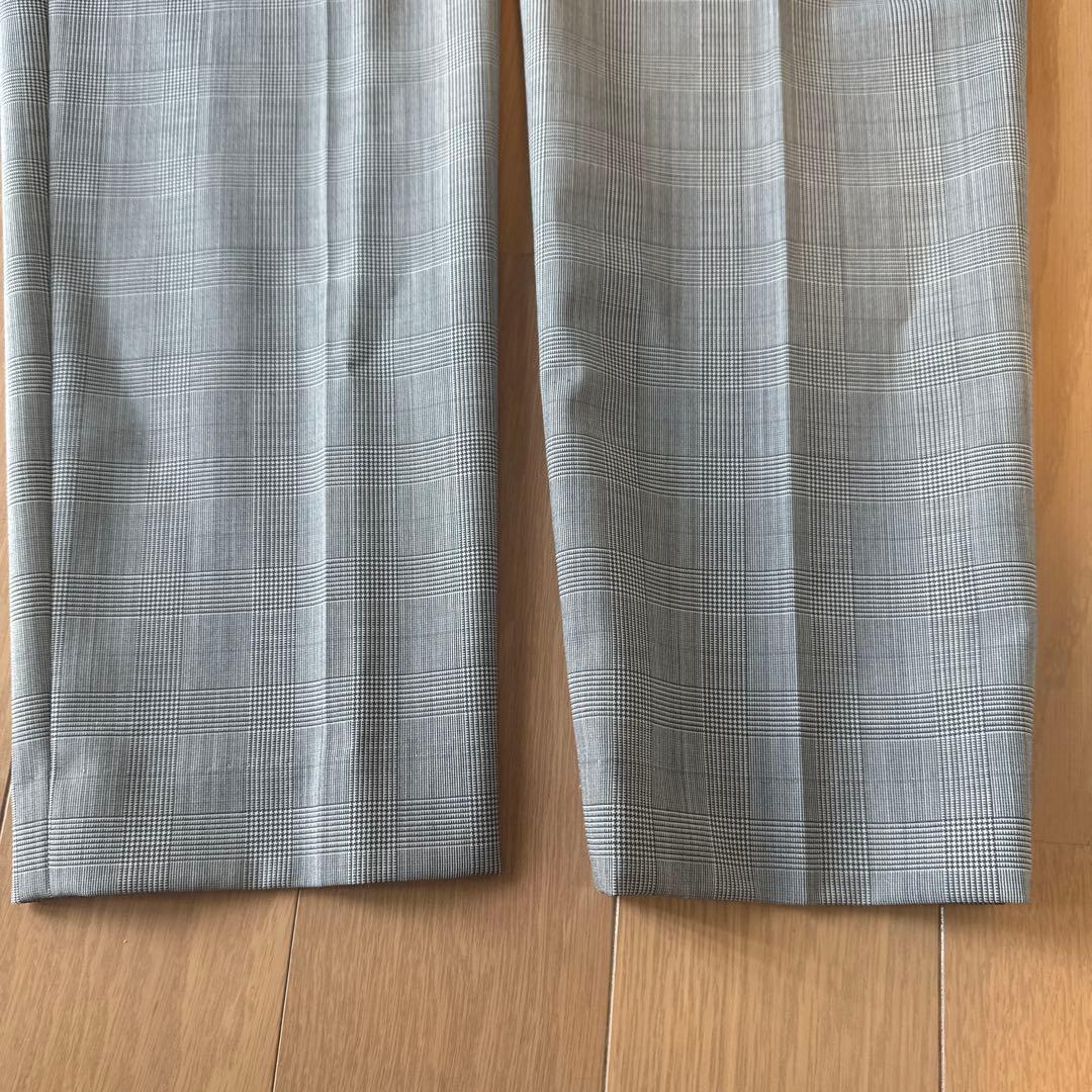 極美品　グリーンレーベルリラクシング　ノーカラー　パンツスーツ