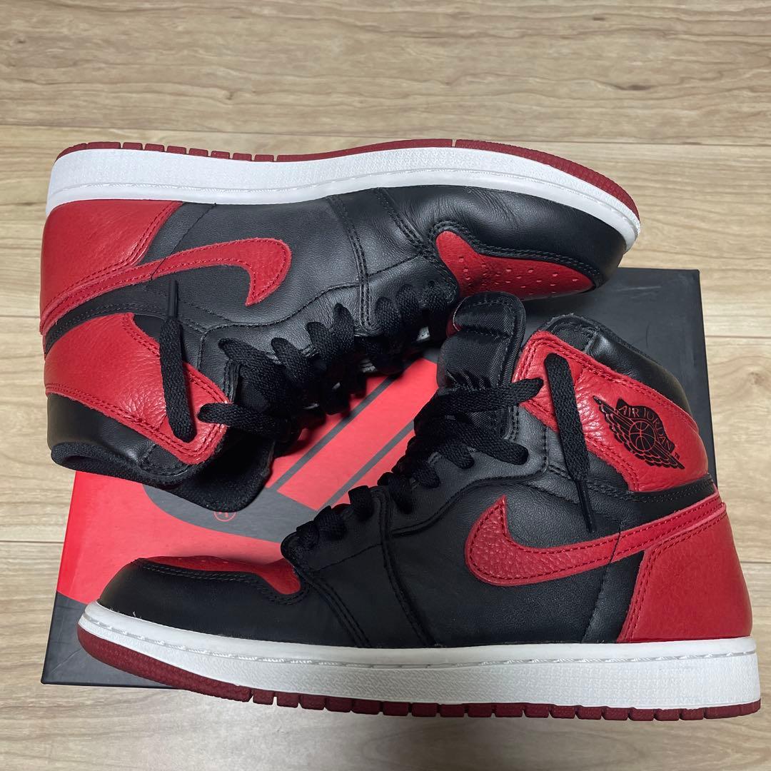 Nike Air Jordan 1 Retro High OG Bredブレッド