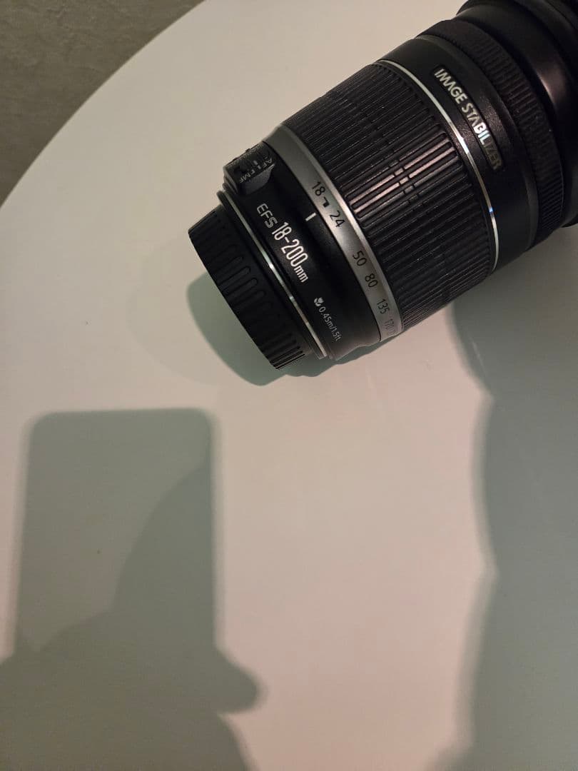 最終お値下げ　Canon EFS 18-200mm 　ズームレンズ