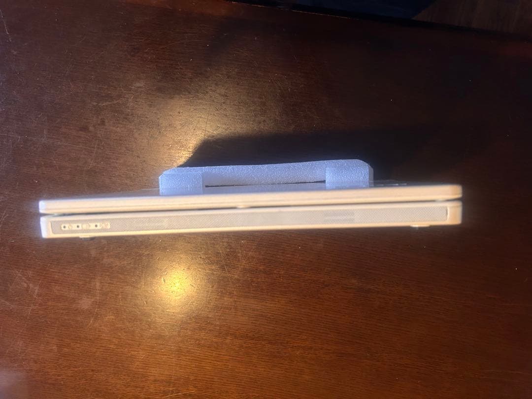 Lenovo IdeaPad ホワイト ノートPC