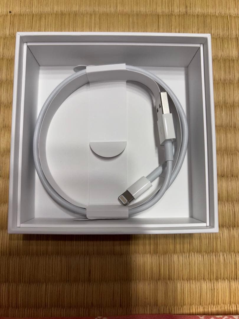 AirPods本体 ホワイト　第二世代　純正　正規品