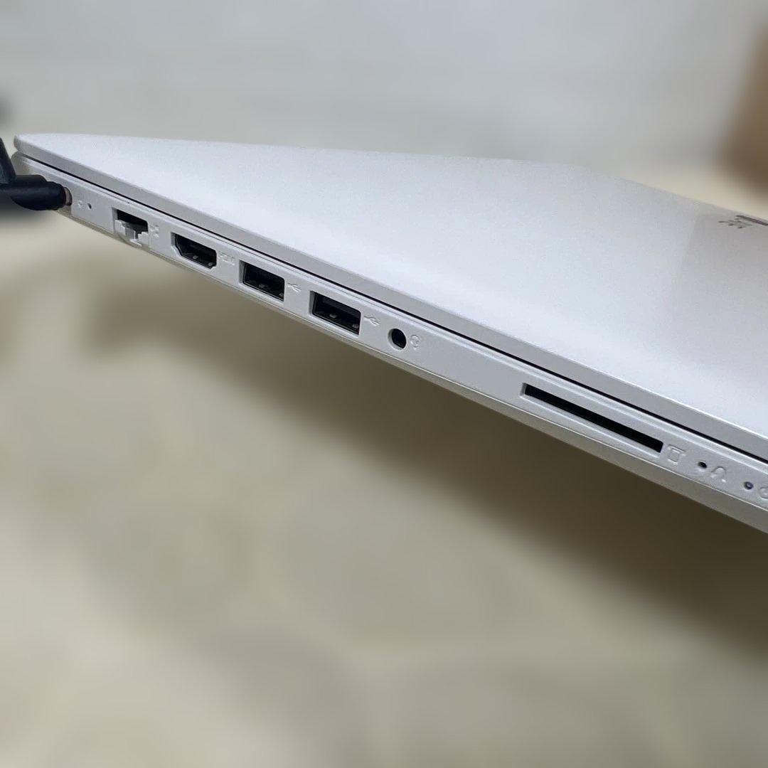 NEC LAVIE NS20A/M 15.6ノートPC Windows10