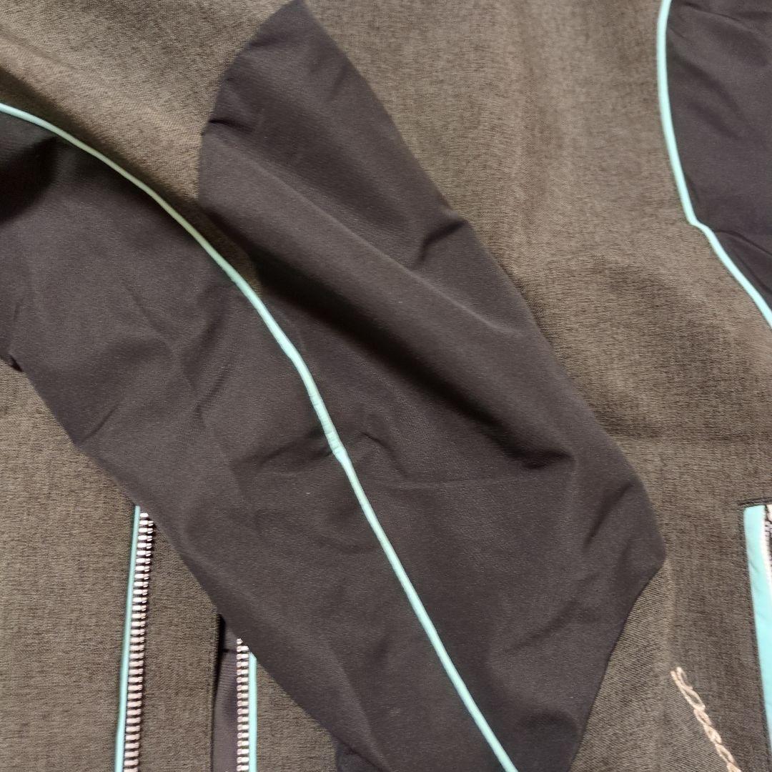 美品デサントスキーウェア　ジャケット・パンツセットアップＬ