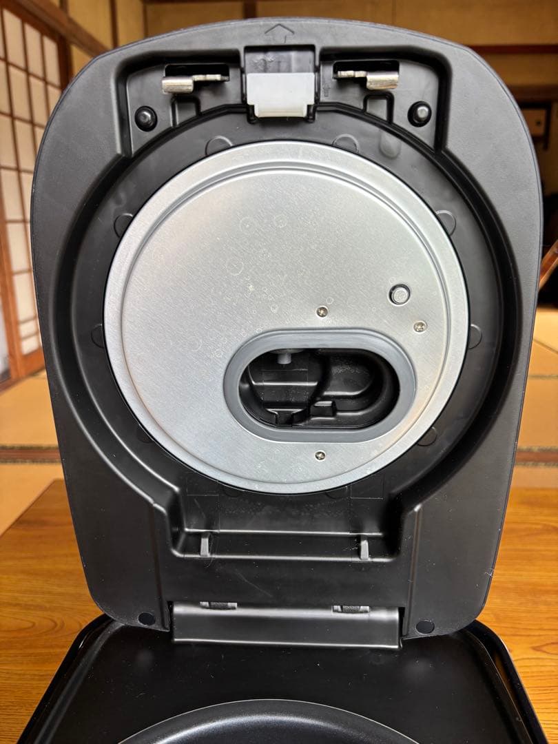 美品⟡.*アイリスオーヤマ 圧力IHジャー炊飯器 5.5合炊き22年製【中古品】