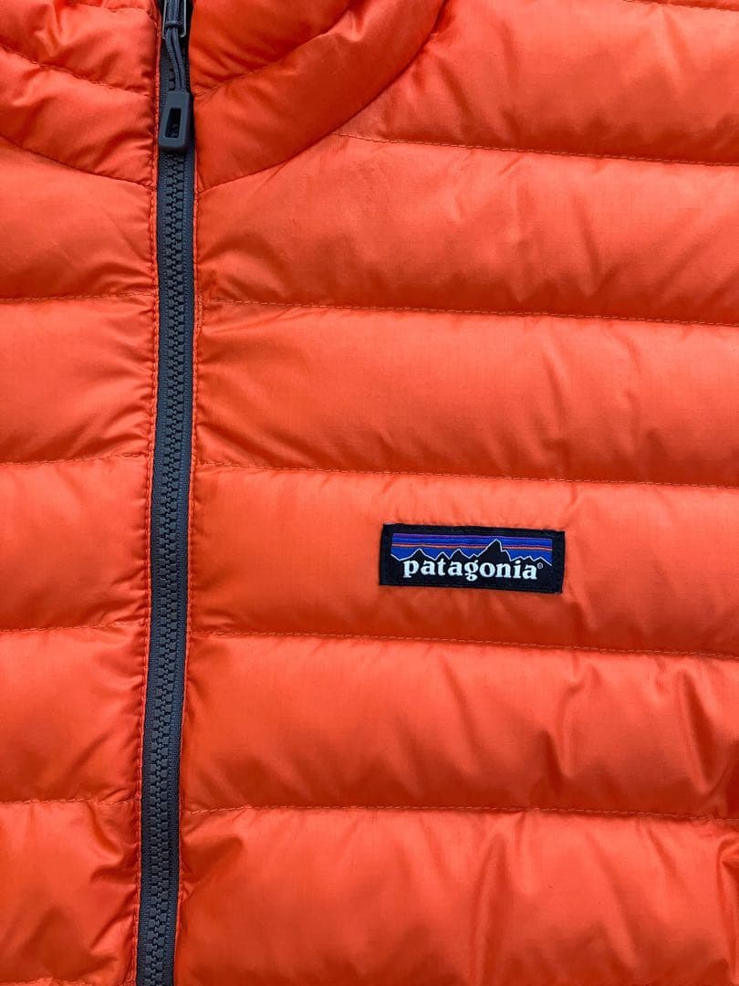 パタゴニア　ダウンセーター　Mサイズ　オレンジ
