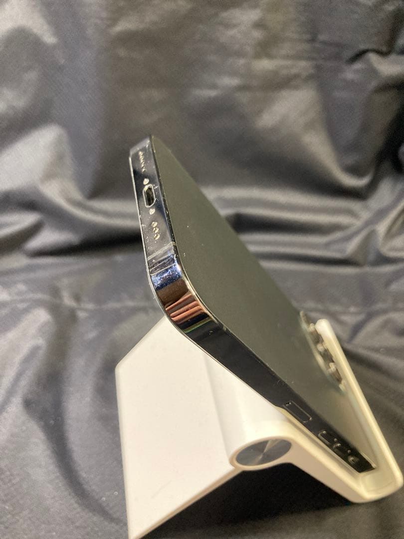 【ジャンク】iPhone 13 Pro 画面割れ カメラ難あり SIMフリー