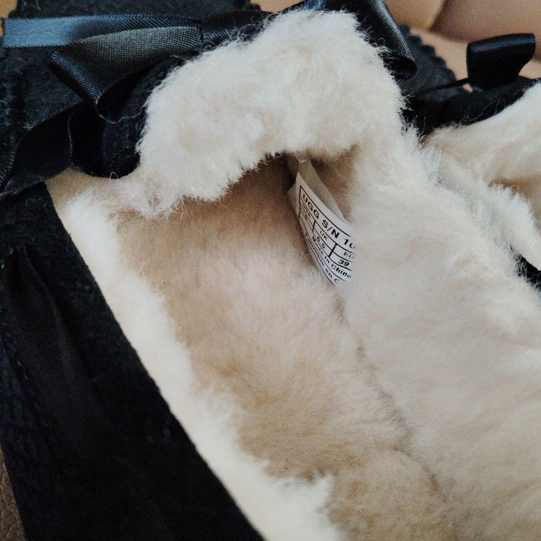 UGG W DAKOTA EXOTIC SCALES ブラック 6.5