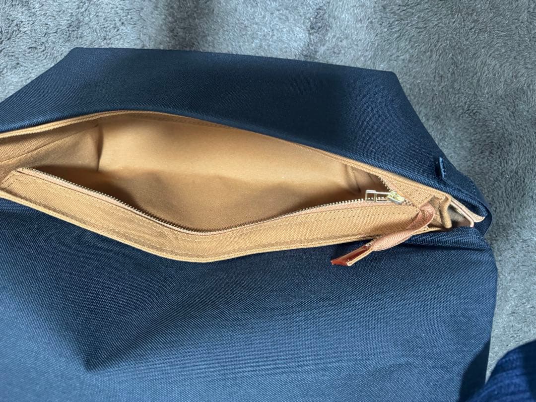 極美品　uni&co サイズS キャメル　レザーストラップ　カバー付き