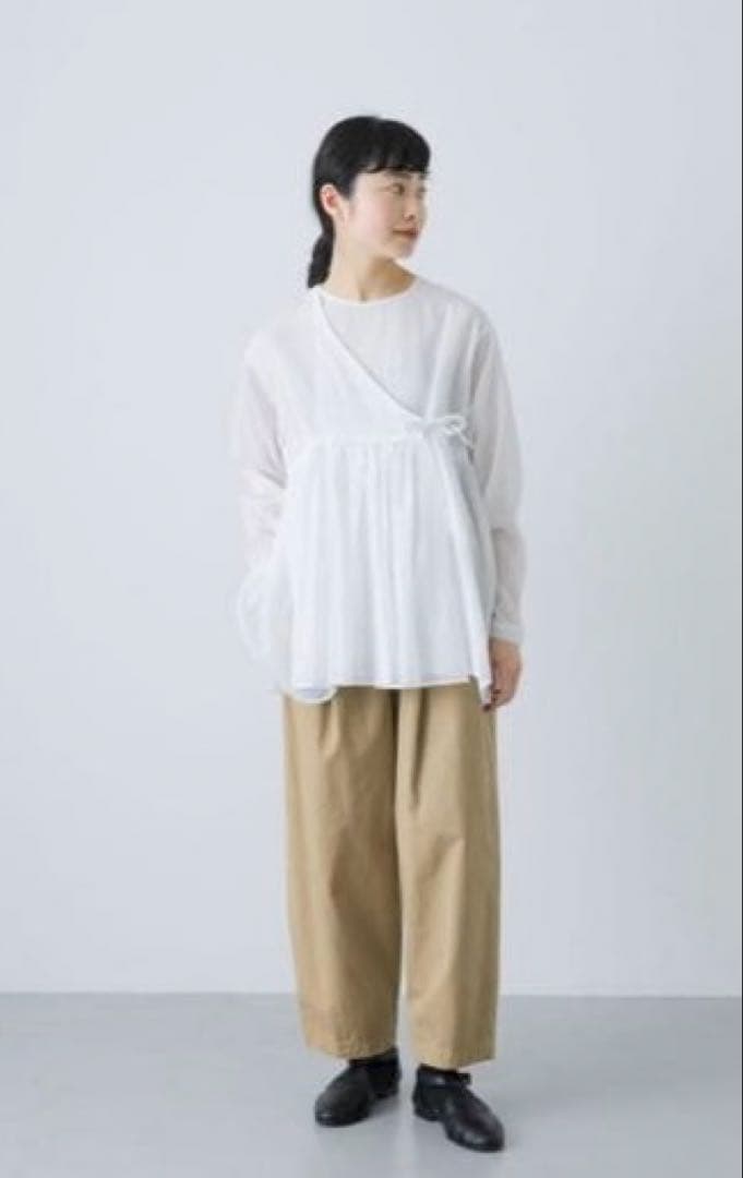 かぐれ　コットンボイルアンガルカシャツ未使用に近いです♡