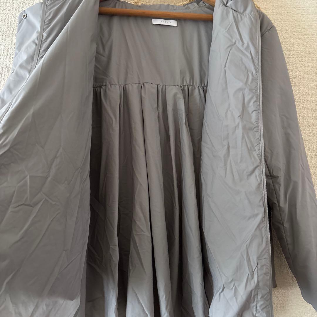 DANSKIN ダンスキン アレグロ インサレーションジャケット　ライトグレー