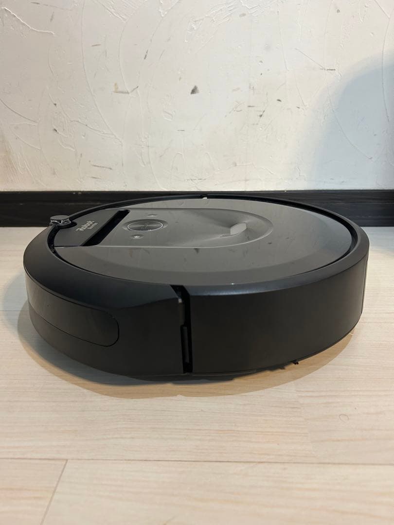 アイロボット ルンバ i7+