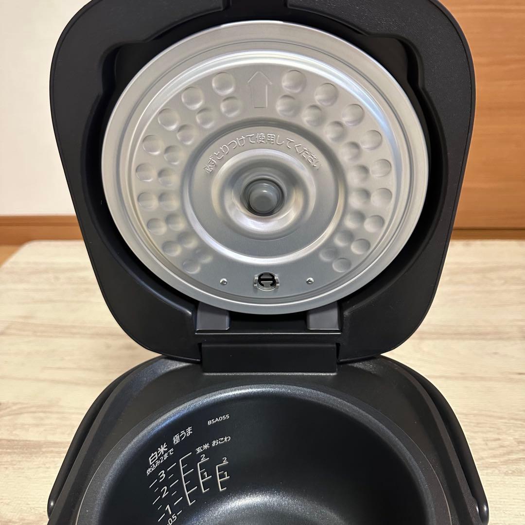 2025年製 TIGER マイコンジャー炊飯器　炊きたて　 JBS-B055