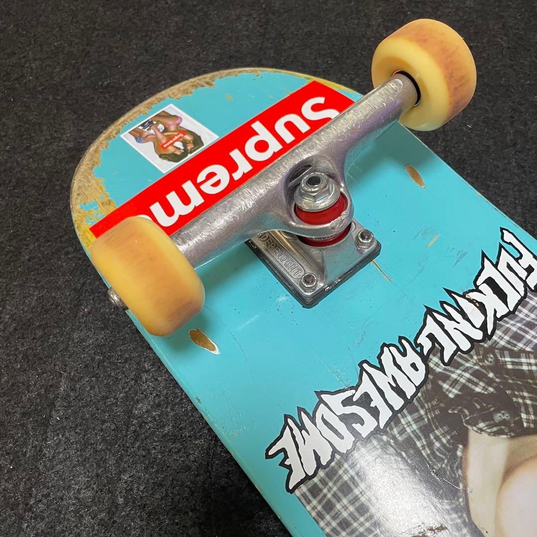 ファッキングオーサム　スケボー　スケートボード　インディペンデント　BONES