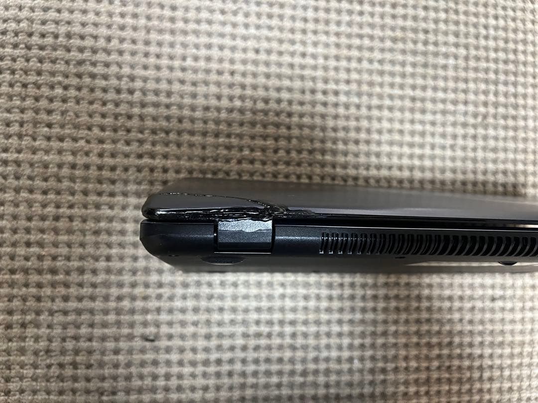 ASUS VivoBook X542U ノートパソコン　新品SSD 訳あり品