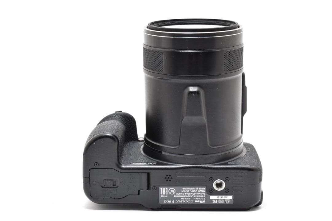 ニコン　Nikon COOLPIX P900 《元箱付属・動作確認済み》