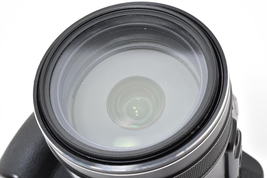 ニコン　Nikon COOLPIX P900 《元箱付属・動作確認済み》