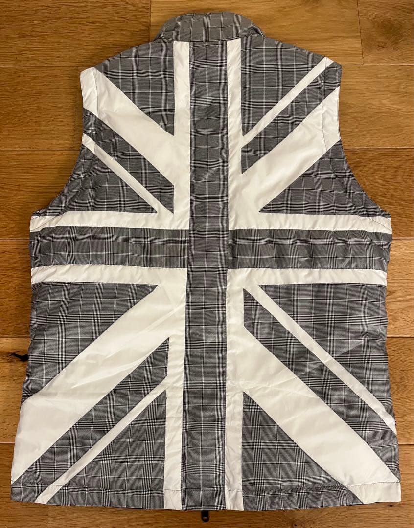 Admiral リバーシブル ダウンベスト ブラック・グレー