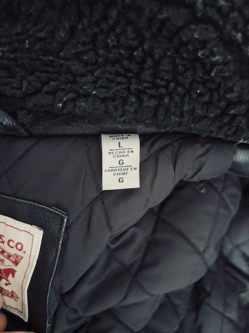 【米国モデル】LEVI’S leather jacket black Lサイズ