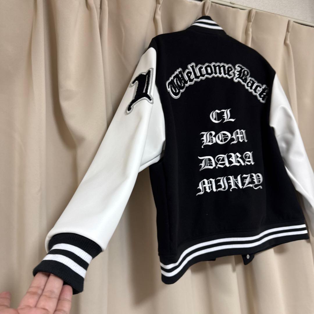 2NE1刺繍ロゴ入りスタジャン ブラック/ホワイト