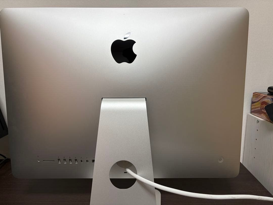 Apple iMac Retina4K 21.5インチ Late2015