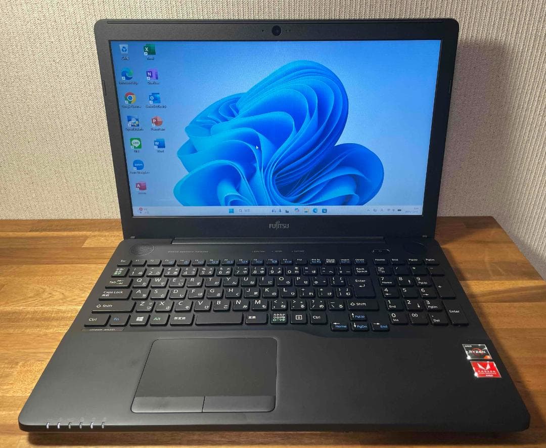 Win11 LIFEBOOK Office2024 メモリ8GBSSD256GB