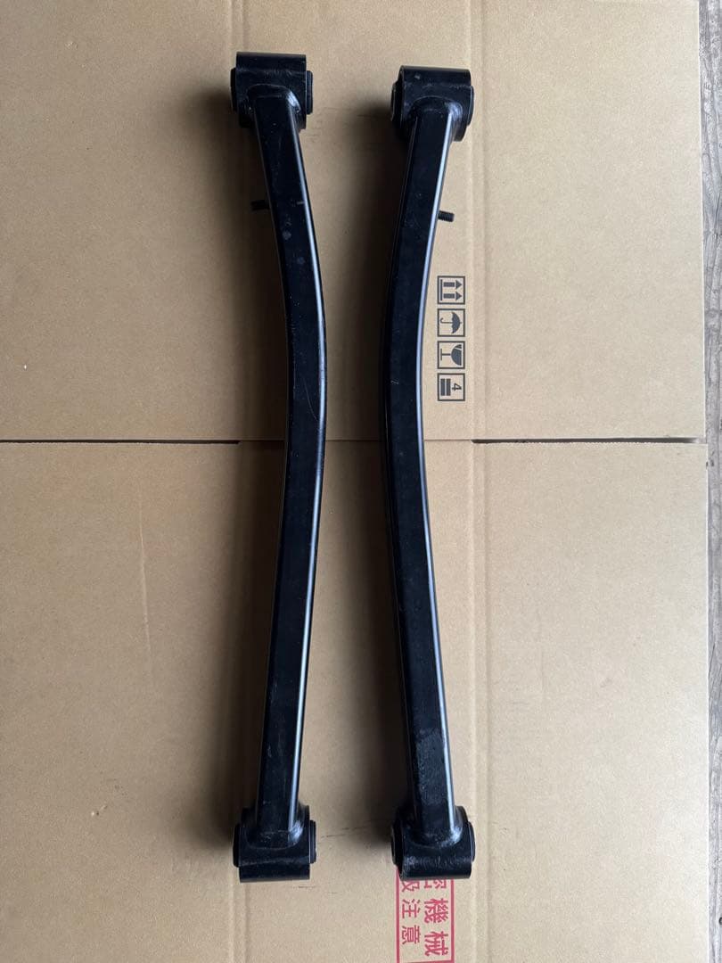 ラングラーJL MOPAR 2.0インチリフト フロントロアアーム