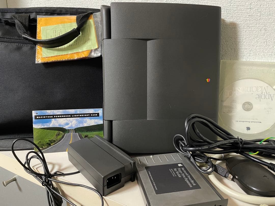 Apple 初代 PowerBook G3 kanga 1997ジャンク扱い