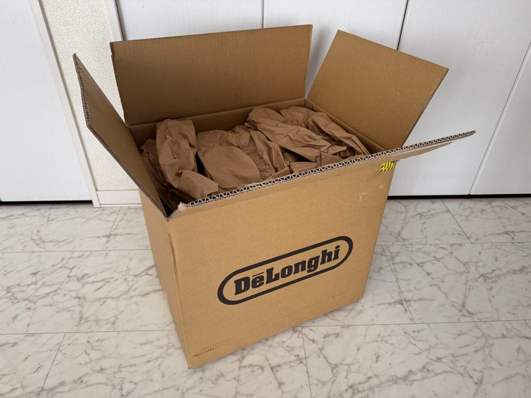 デロンギ 全自動エスプレッソマシン エレッタ カプチーノ ＥＣＡＭ４４６６０ＢＨ