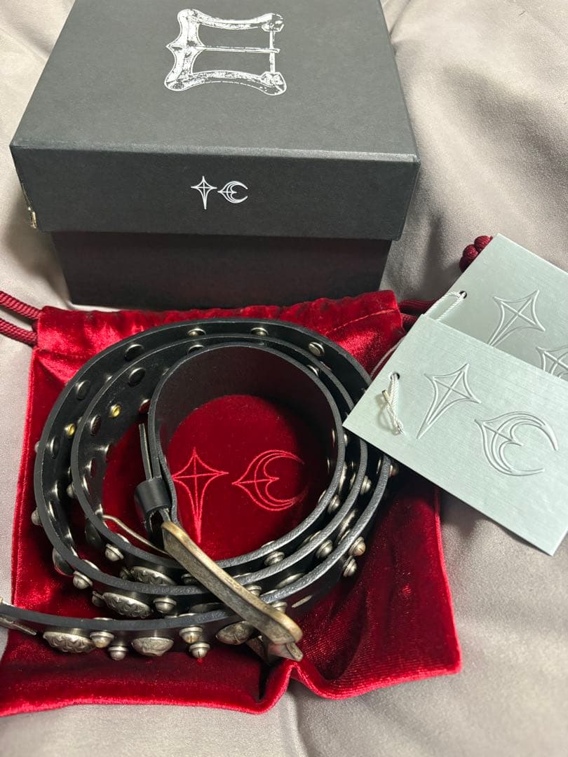 Thug Club スタッズベルト