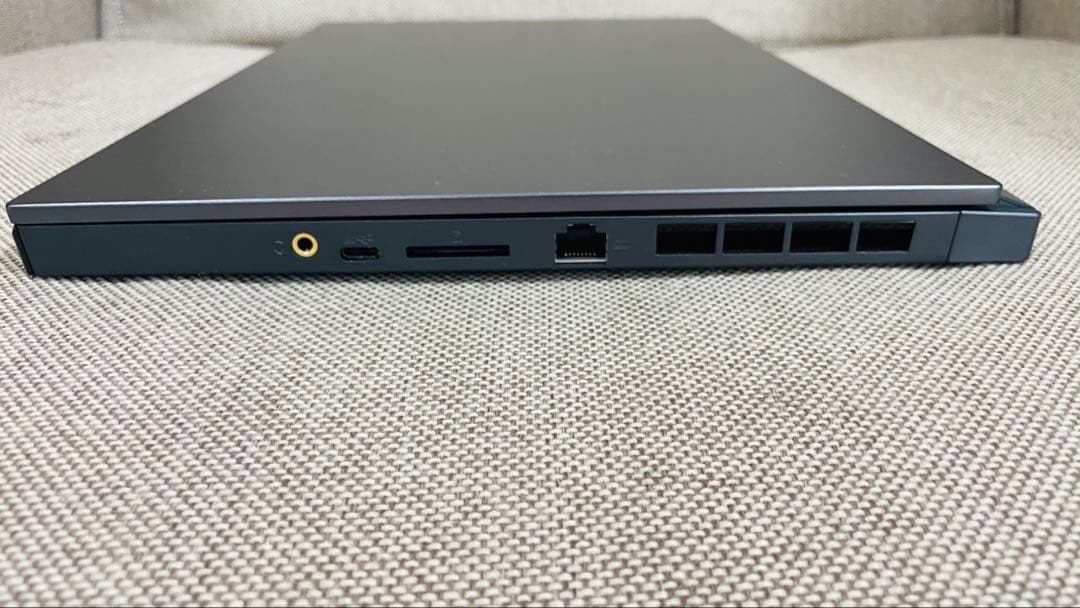 ゲーミングノートPC Core i7/32GB/RTX 3000/144Hz