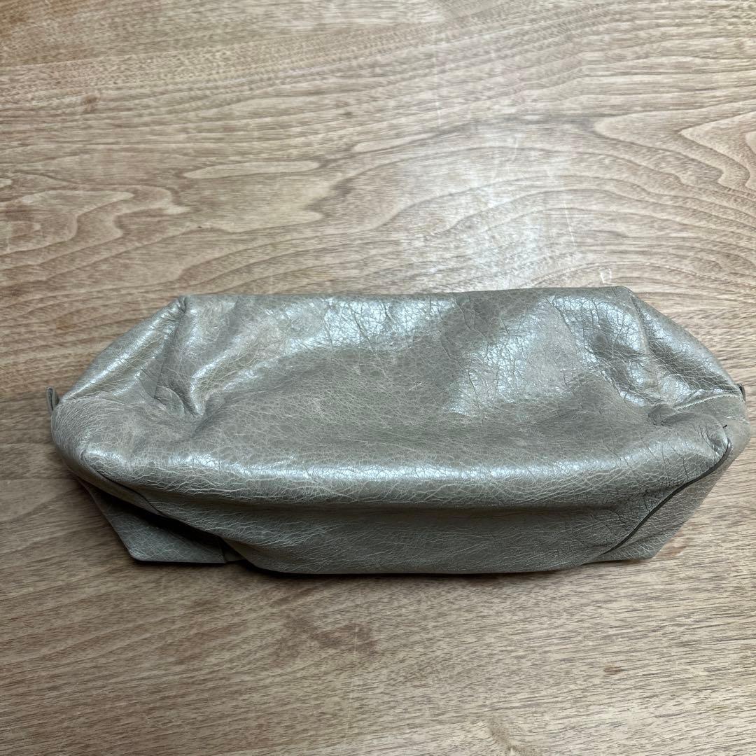 バレンシアガ BALENCIAGA レザーポーチ クラッチバック グレー