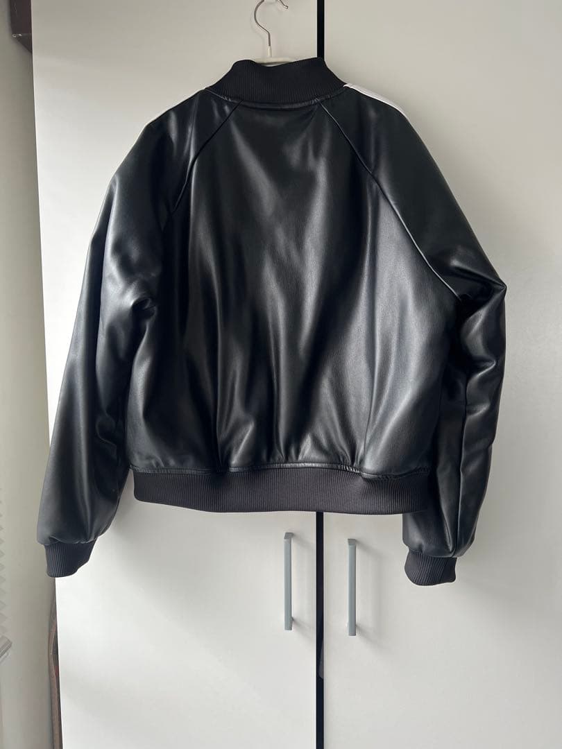 Adidas Originals SST プレザー ルーズパデッドジャケット