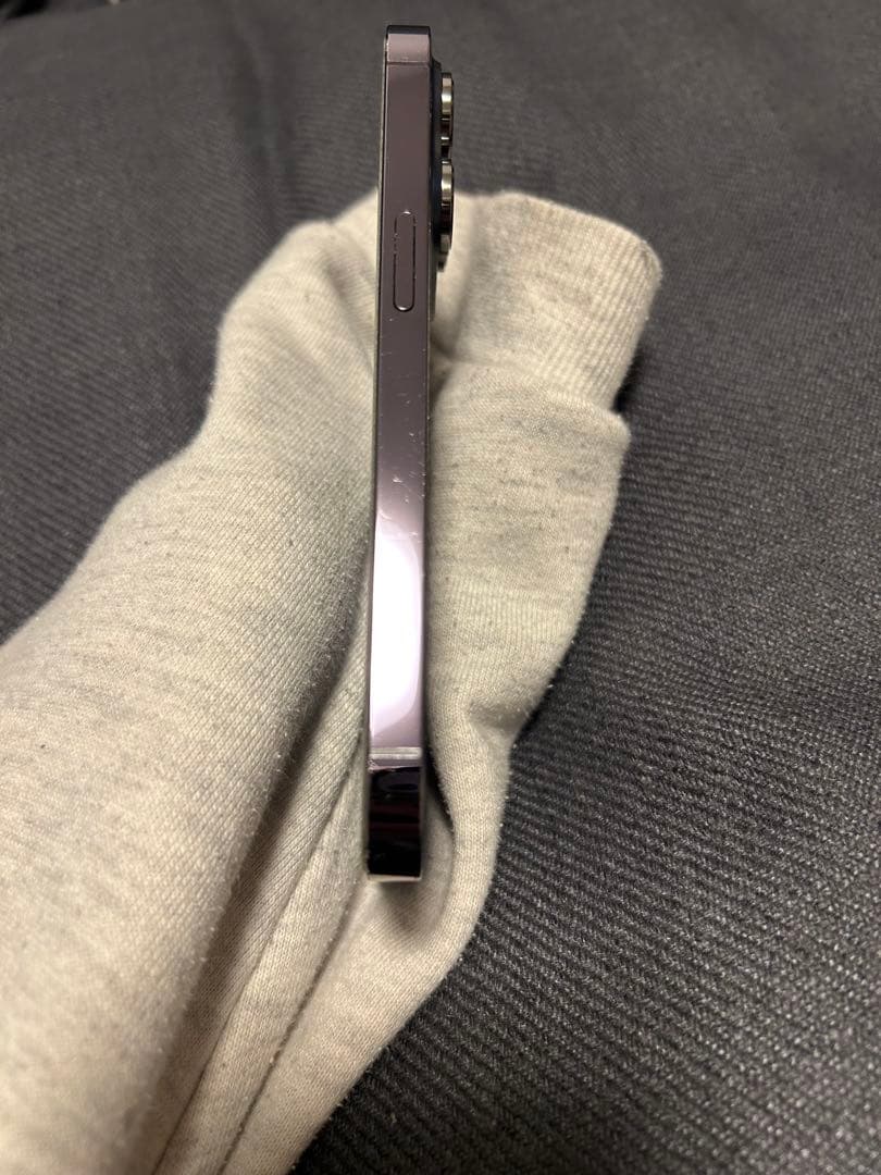 iPhone14pro 背面割れ　ジャンク