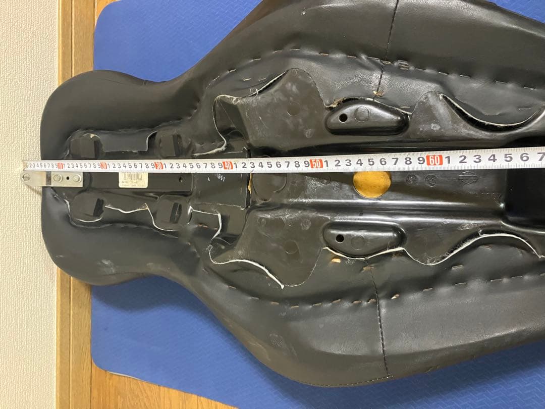 ハーレー　ダイナ　純正　シート　2アップシート　タンデムベルト付き