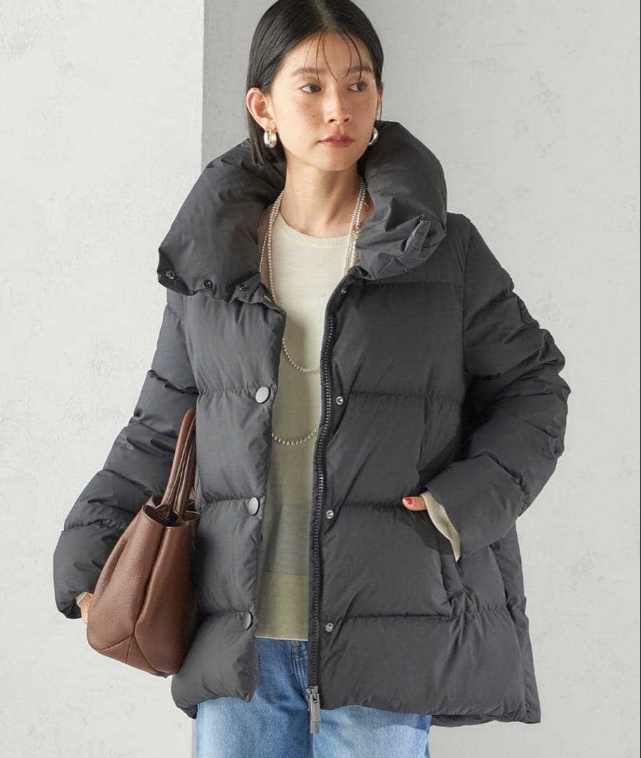 ピレネックスshipsコラボ　超美品　38サイズ　9.6万　カラー黒