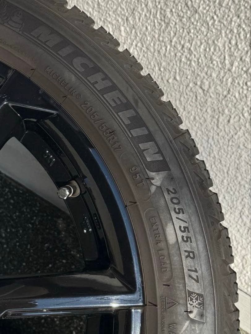 シトロエン ベルランゴ　17インチ ホイール＆スタッドレスタイヤセット