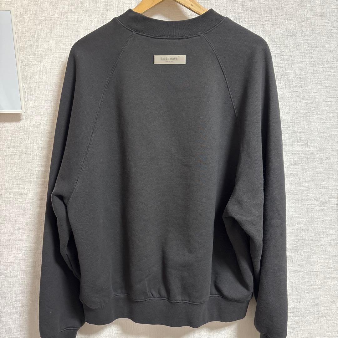 ESSENTIALS 1977スウェット　Mサイズ